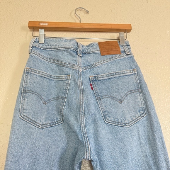 Levi’s 70’s High Rise Flare Jeans - Picture 7 of 9
